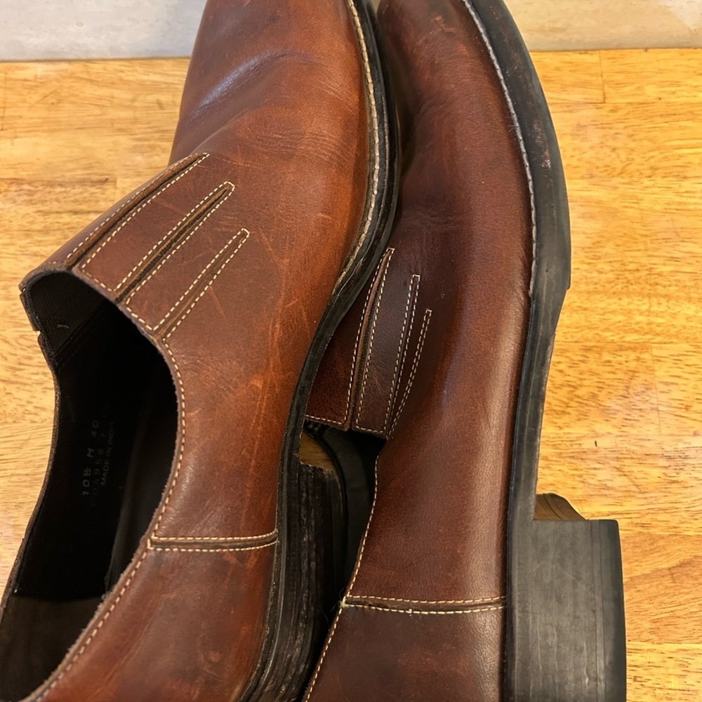 Cole Haan Men's American Classics Montrose Plain Toe Oxfords. - Picture 4 of 11